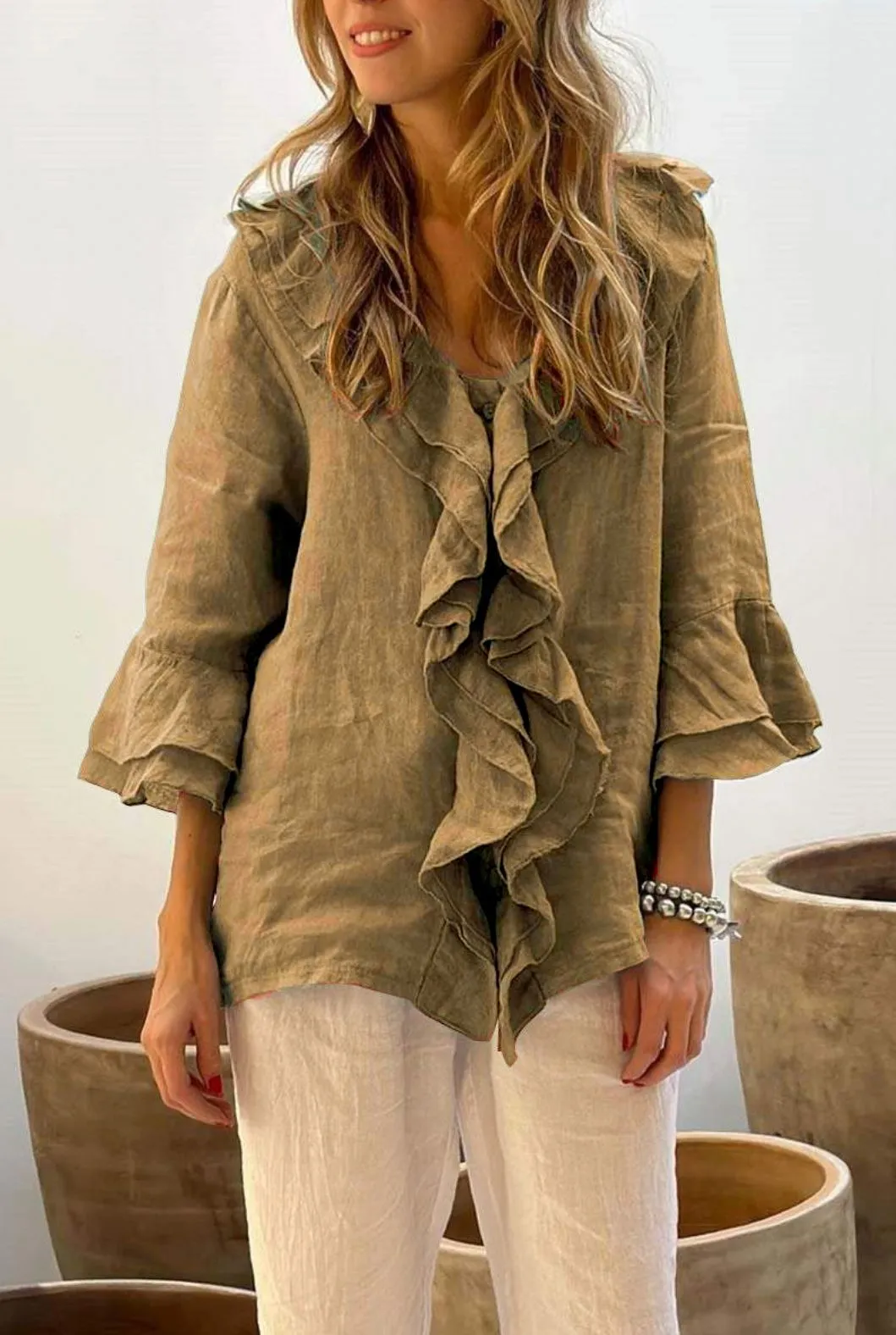 Chic Cherry™ Ruffled Blouse - Effortless Style for Every Occasion!