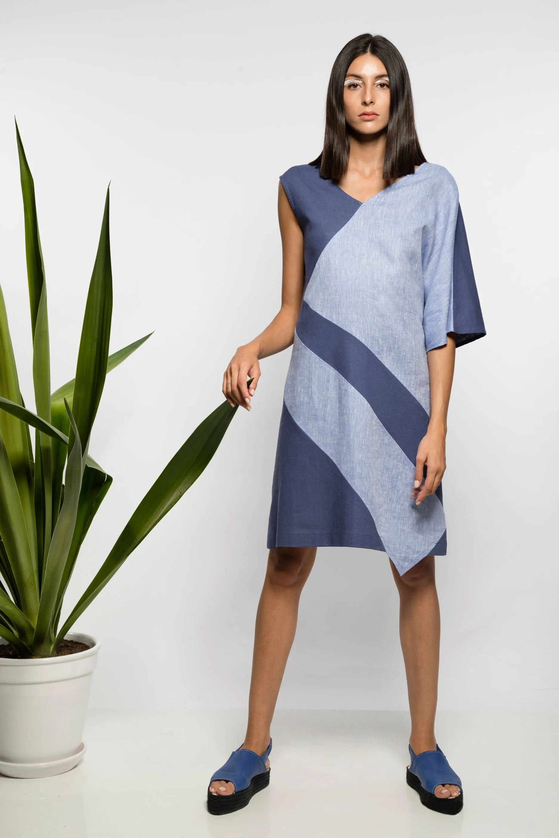 Color blocked dress