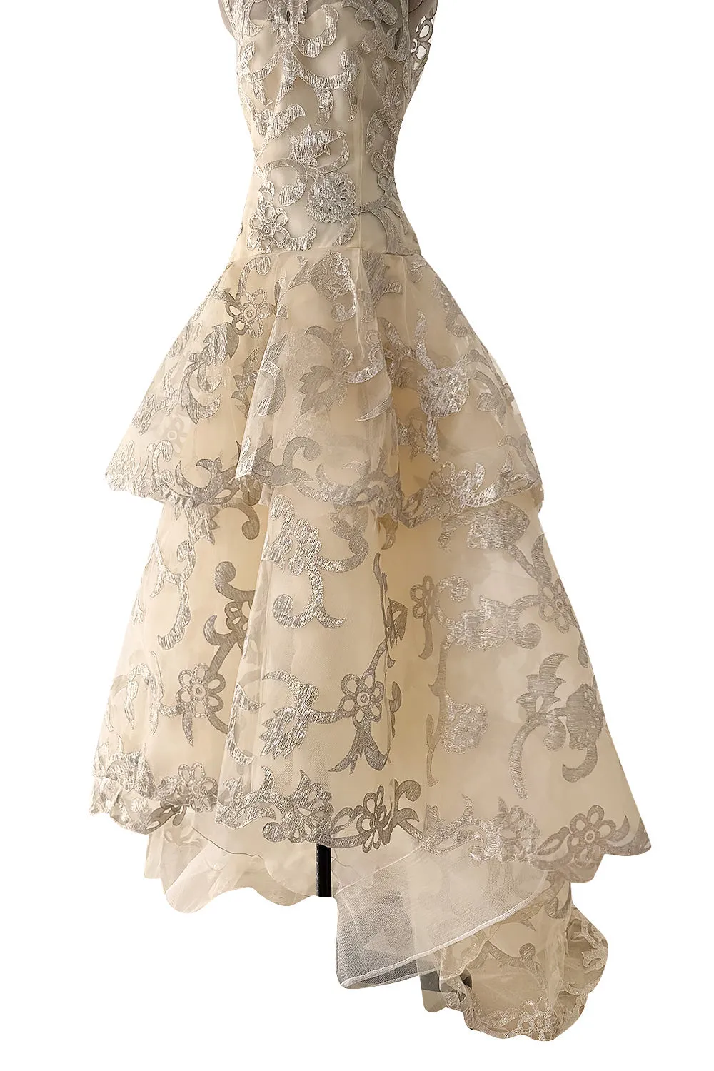 Dreamy Pre-Fall 2015 Oscar de la Renta Look 36 Metallic Gold Applique & Ivory Net Dress