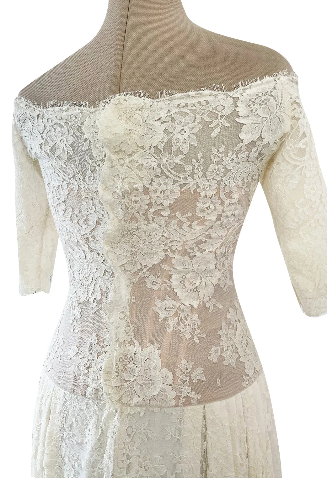 Incredible 2012 Alexander McQueen Ivory Lace Corseted Wedding Dress w High Front and Trained Back