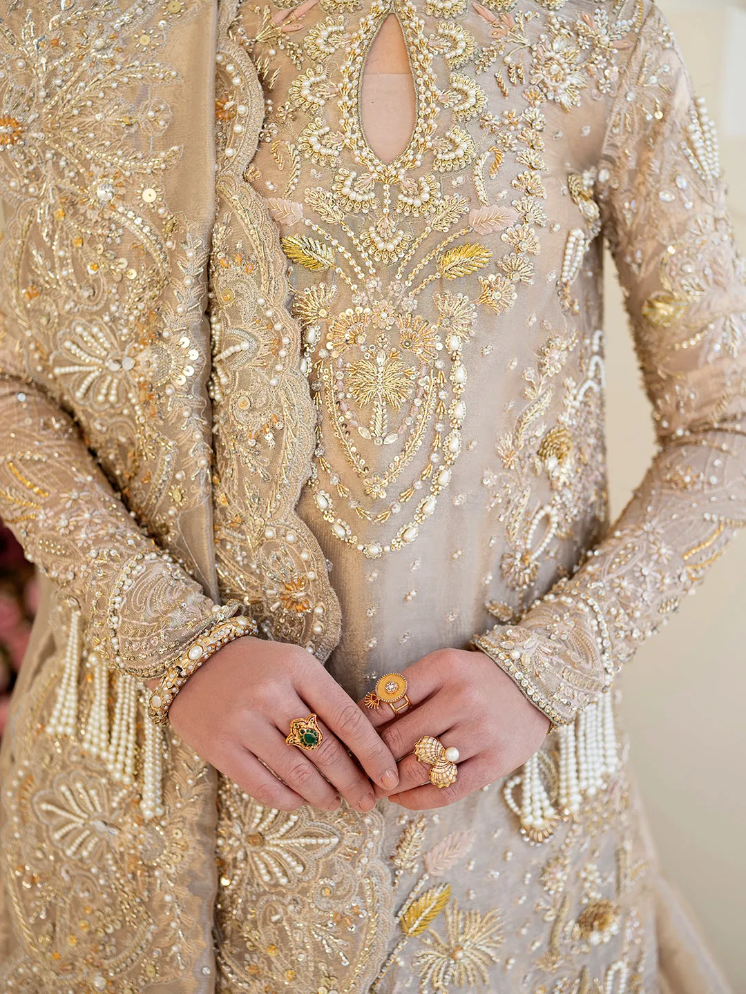 Long Skin Bridal Lehenga Kameez Pakistani Wedding Dresses
