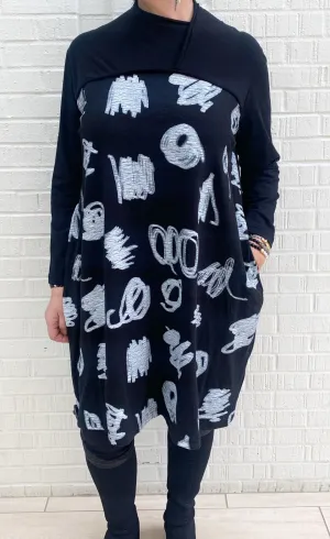 Moyuru Black & White Scribble Dress