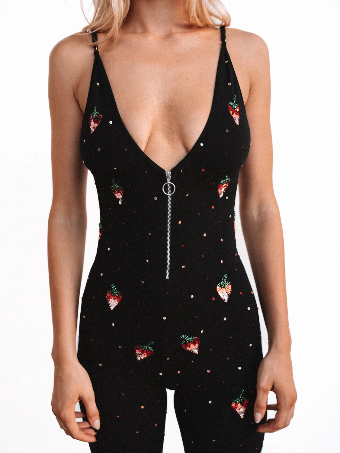 PRE-ORDER / SOLÈNE STRAWBERRY ZIPPY JUMPSUIT