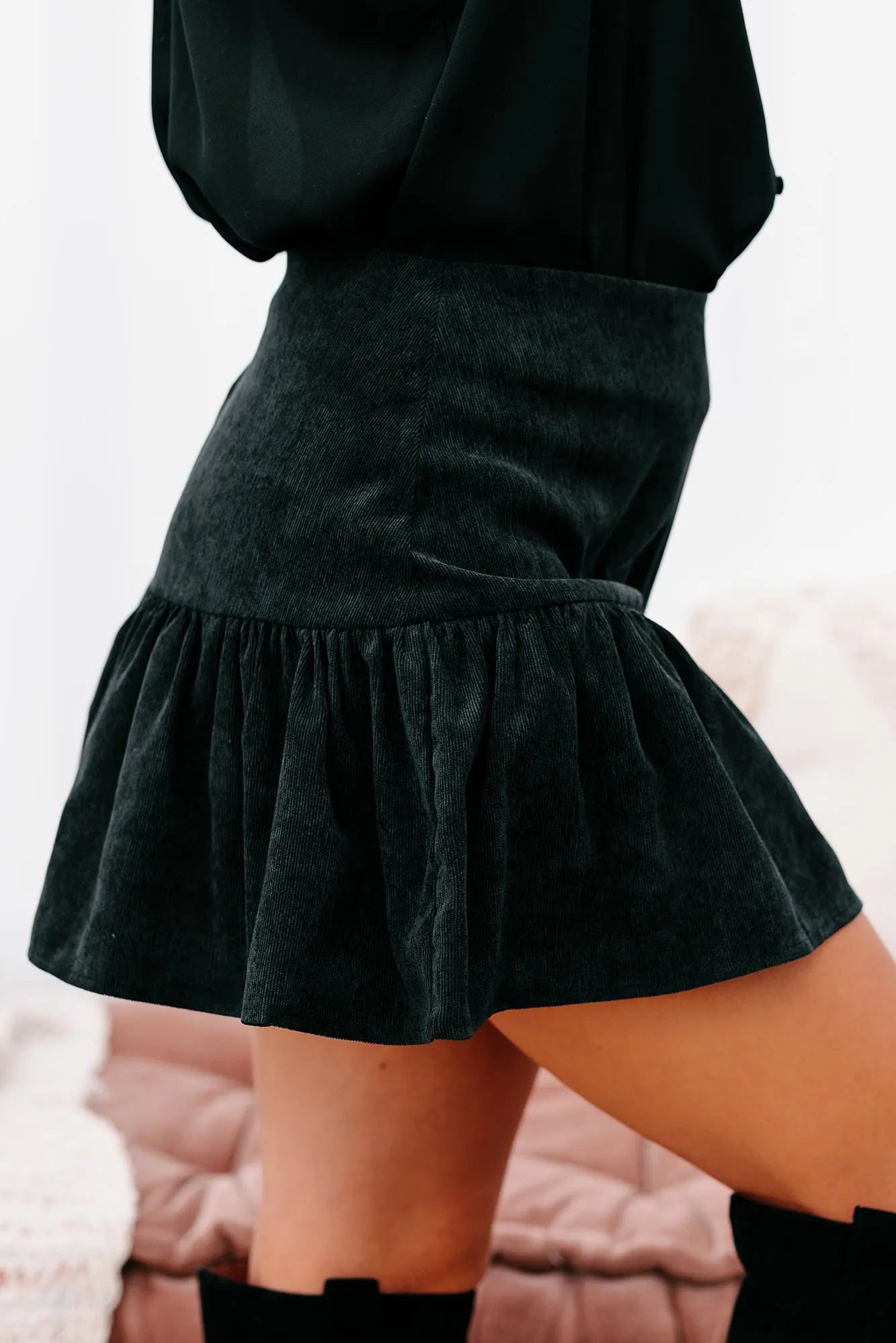 Sass In The City Corduroy Ruffled Mini Skort (Black)
