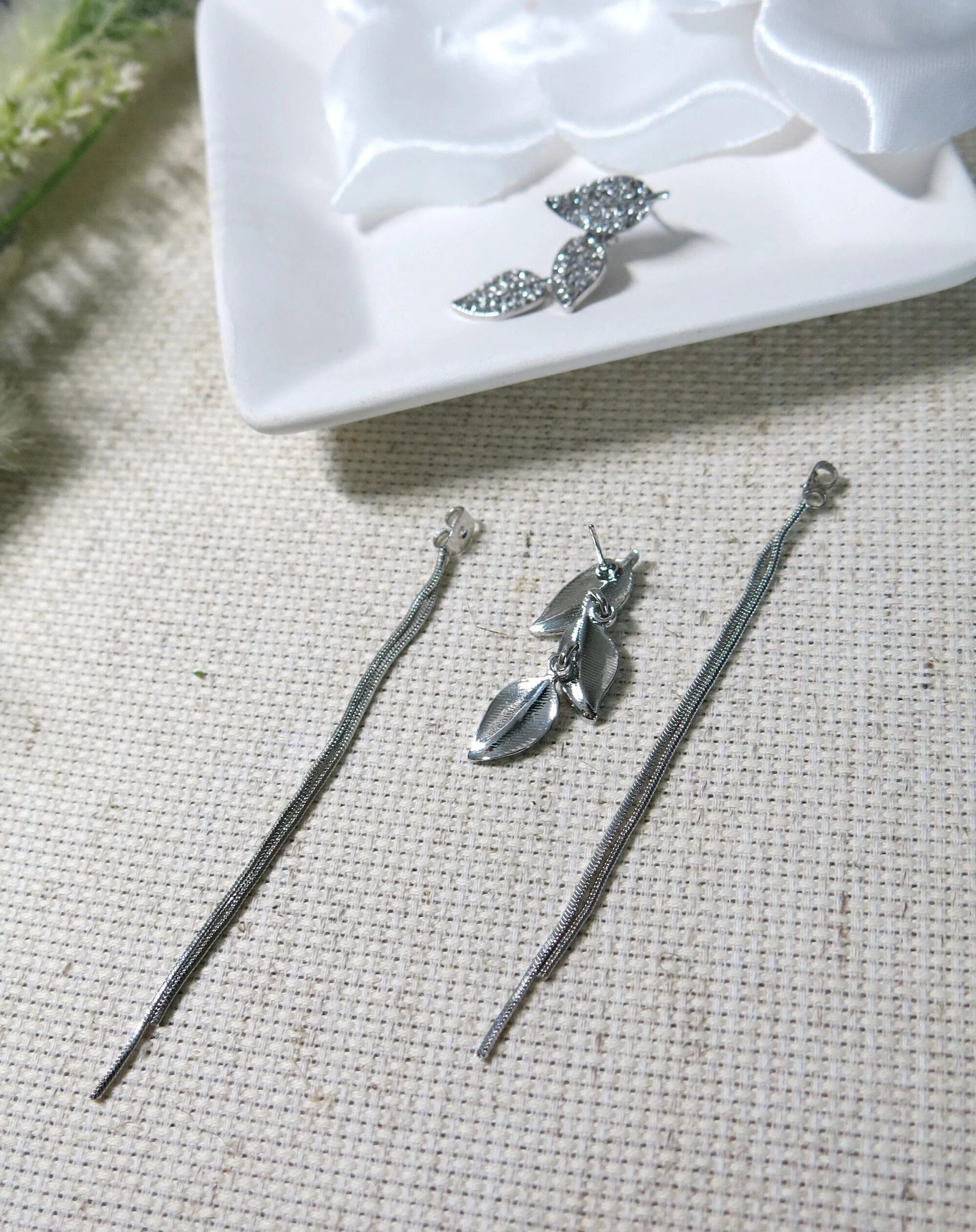 Silver Leaf 2-in-1 Ear Jacket Stud Earrings, Studded Silver Leaf Double Chain Dangle Earrings, Minimalist Tassel Earrings