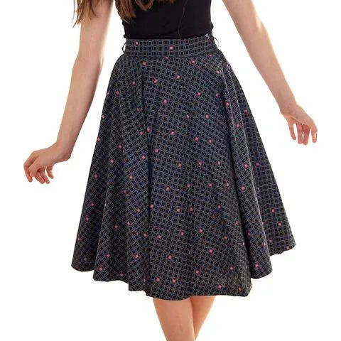 Vintage Circle Skirt Girls/Small Womens Black w Pink Geometric Print 1950s
