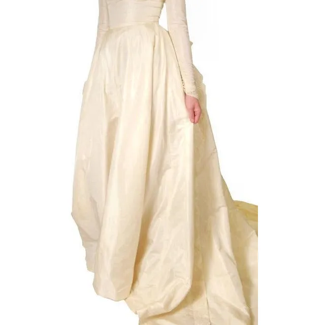 Vintage Ivory Silk Wedding Gown & Wax Look Headpiece- Veil 1949 Small