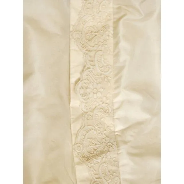 Vintage Ivory Silk Wedding Gown & Wax Look Headpiece- Veil 1949 Small